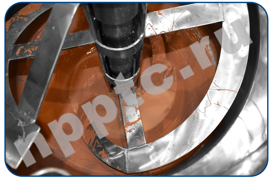 Установка вакуумирования и розлива горячего шликера