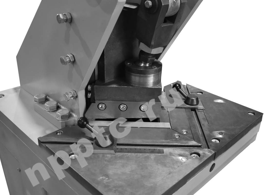 Прессы угловырубные