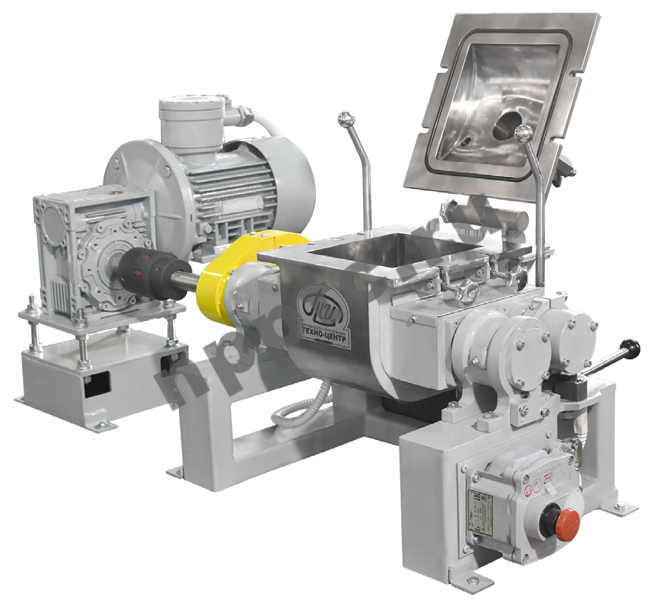 Смеситель с Z-образными лопастями СЛ-3-ZБ в боксовом исполнении.