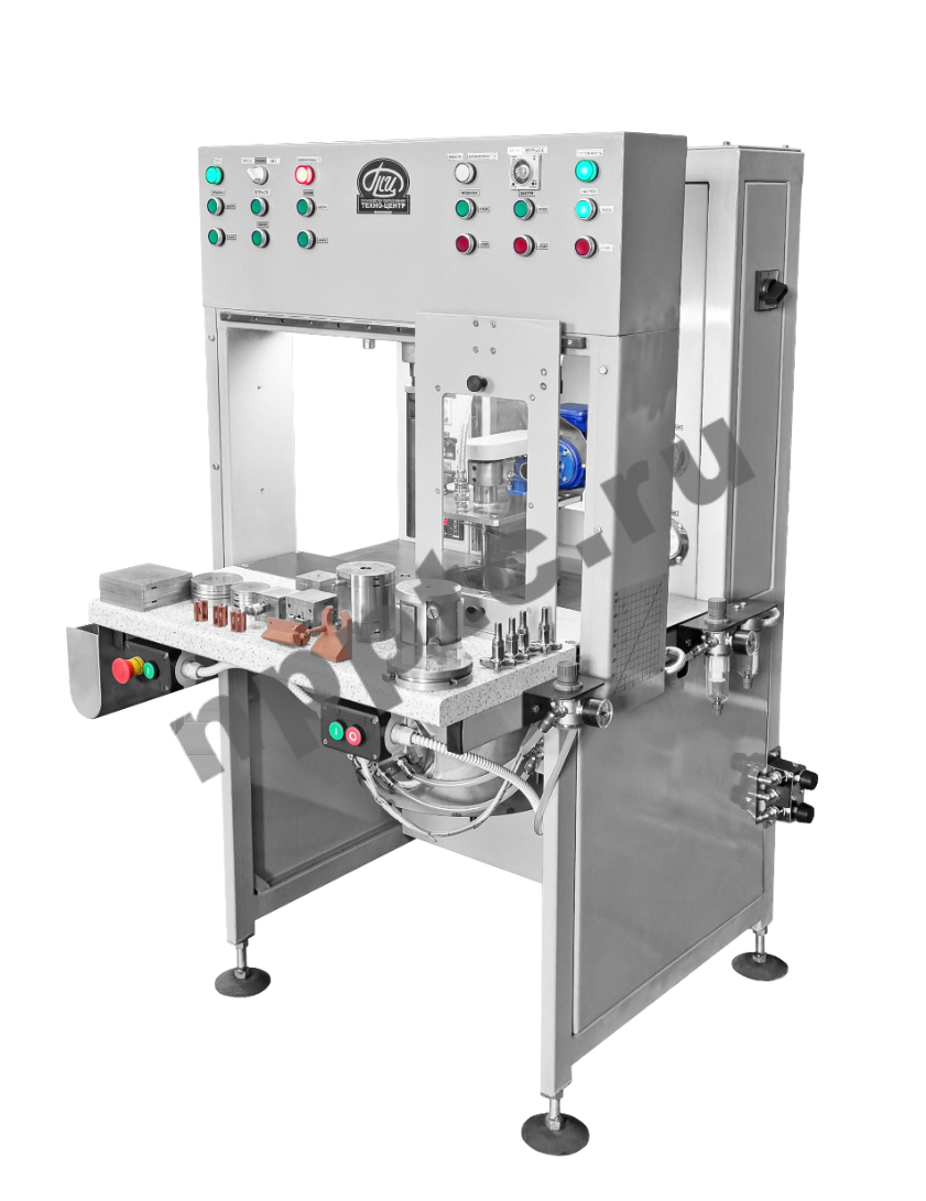 Малогабаритная литьевая машина ЛМ-3