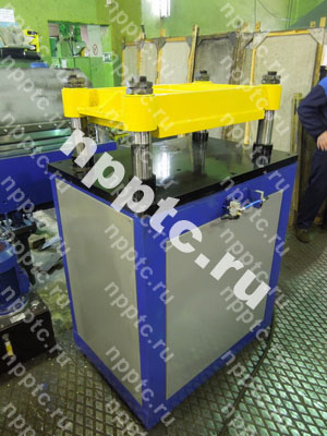 Пресс четырехколонный ПЧ-10